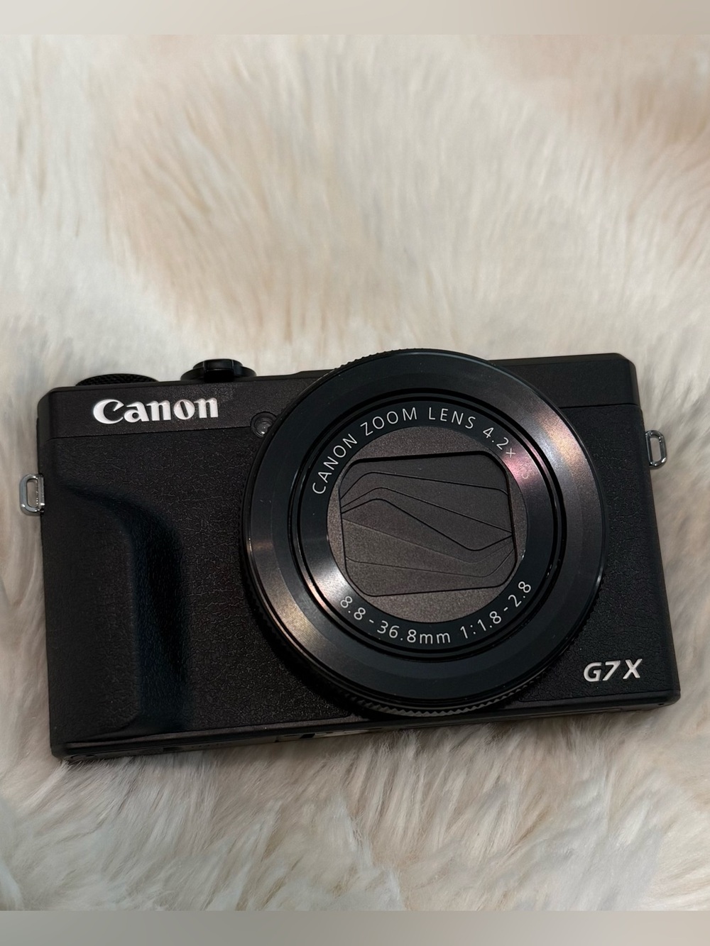 Canon G7X Mark III